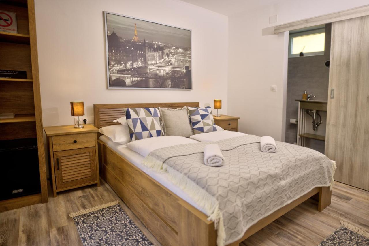Adamko Borkert Haz Bed & Breakfast Villany Ngoại thất bức ảnh